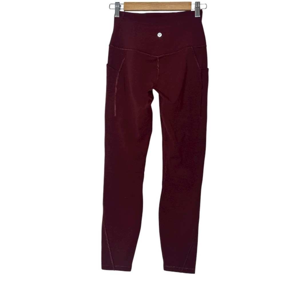 Lululemon Leggings Women's Size 6 Pockets‎ Stretch Gym Athleisure Workout